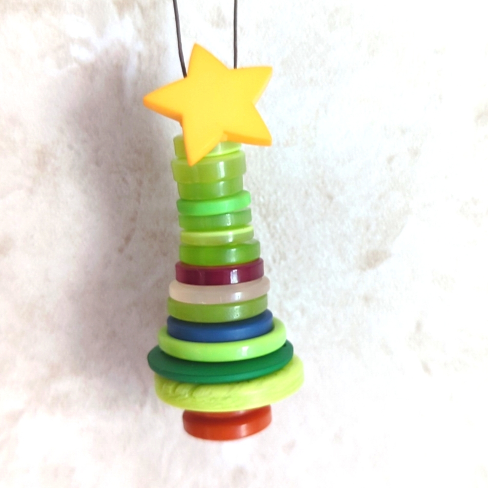 Adorable little button Christmas tree ornament decoration hand crafted